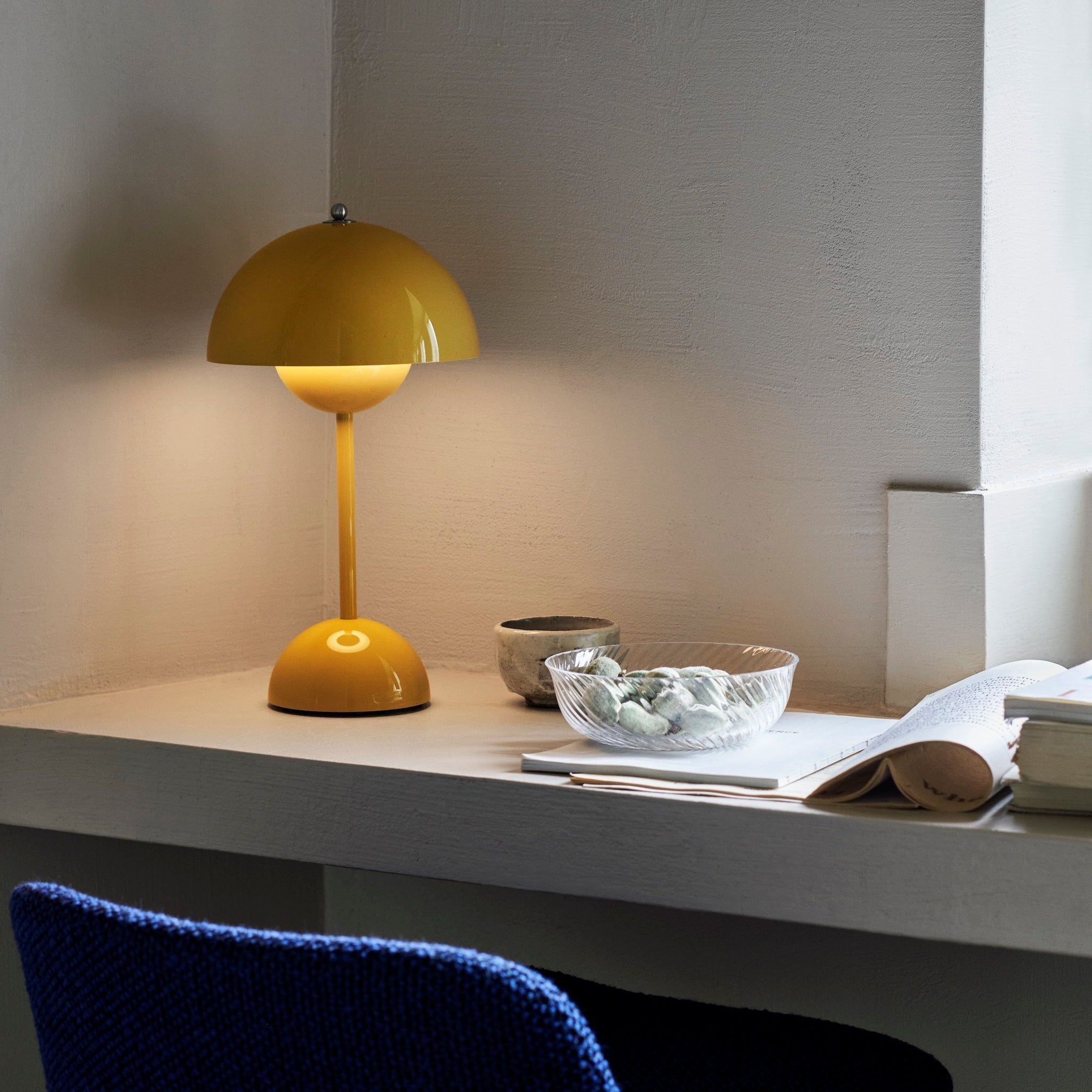 VP9 Rechargeable Flowerpot Table Lamps
