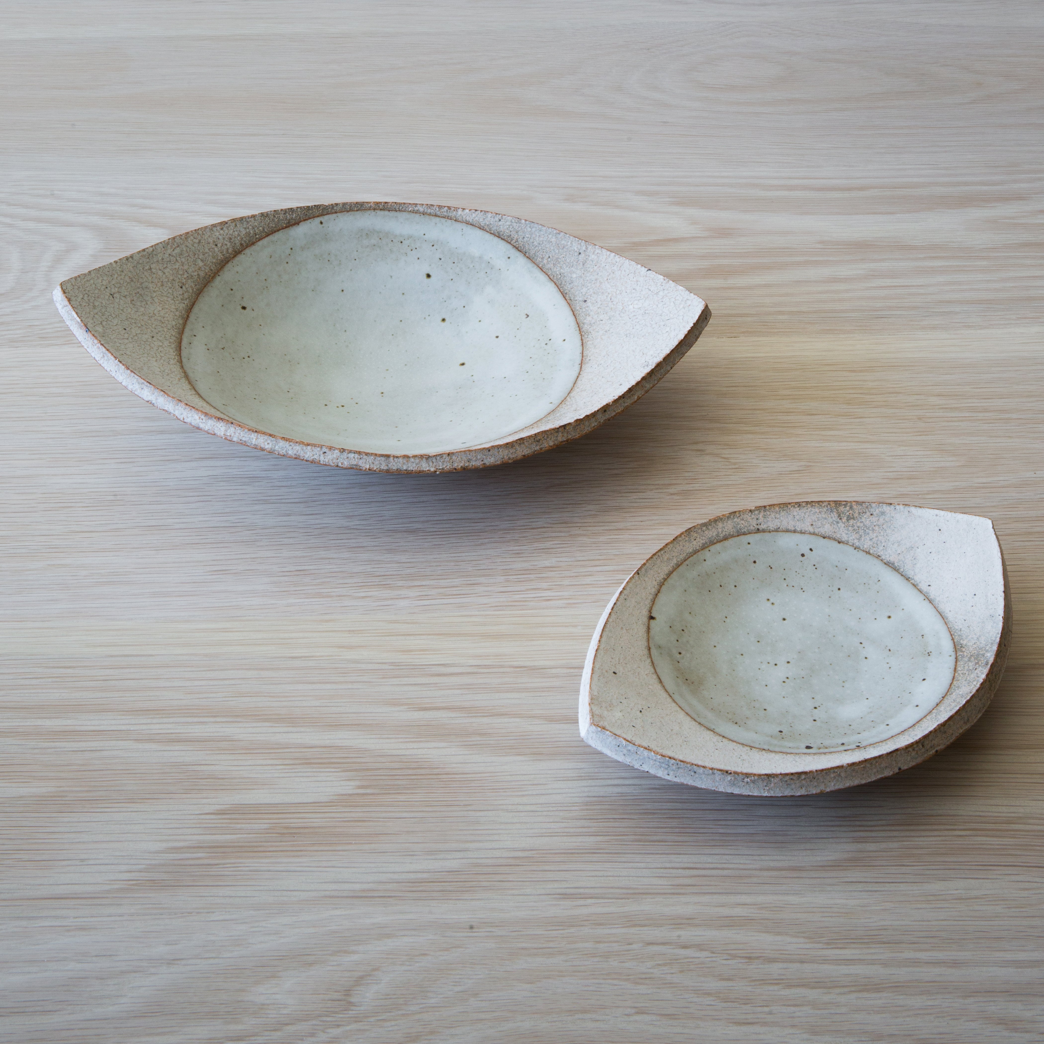 White Eye Dishes
