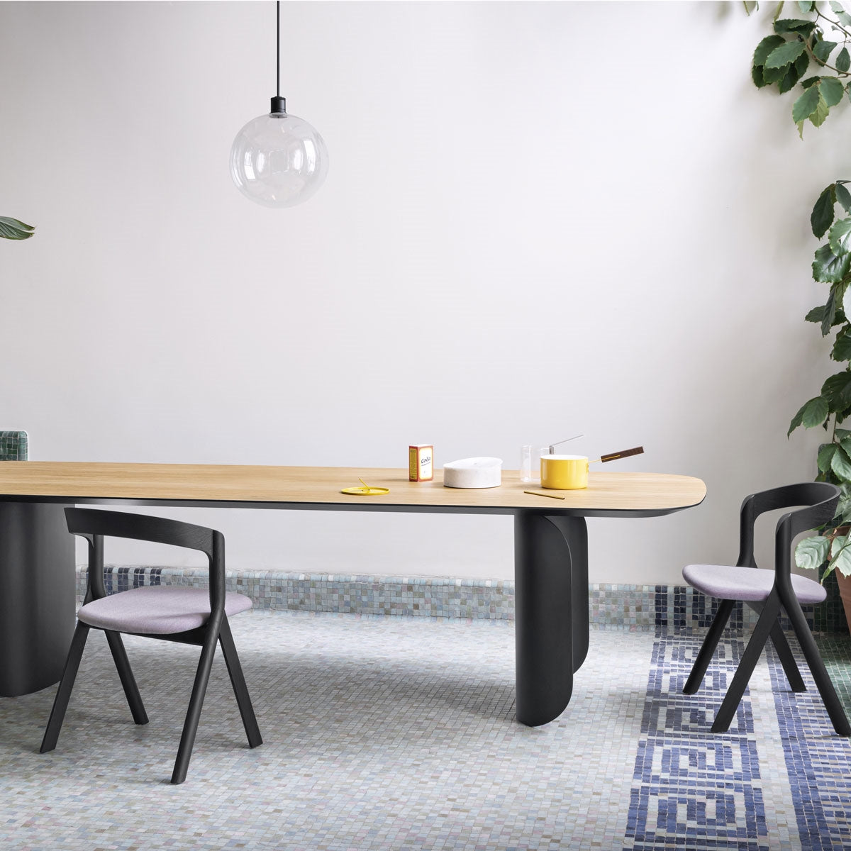 Barry Dining Table
