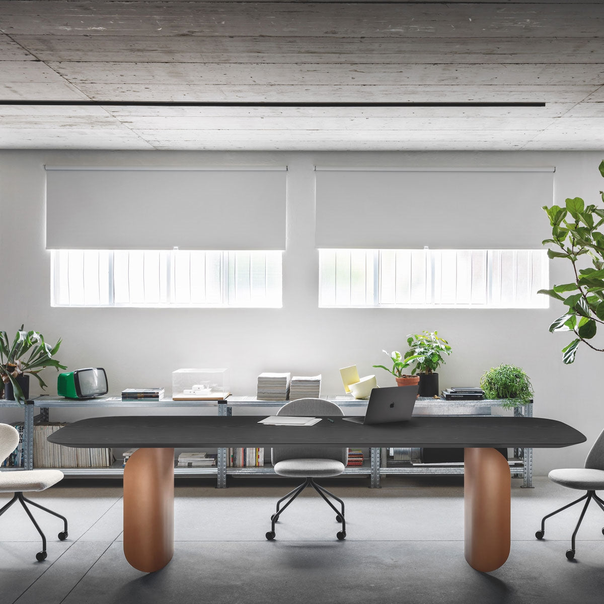Barry Dining Table