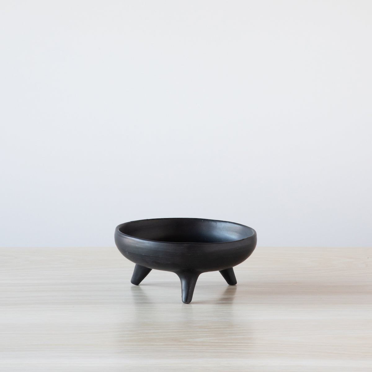 Tripod Bowls in Ebony