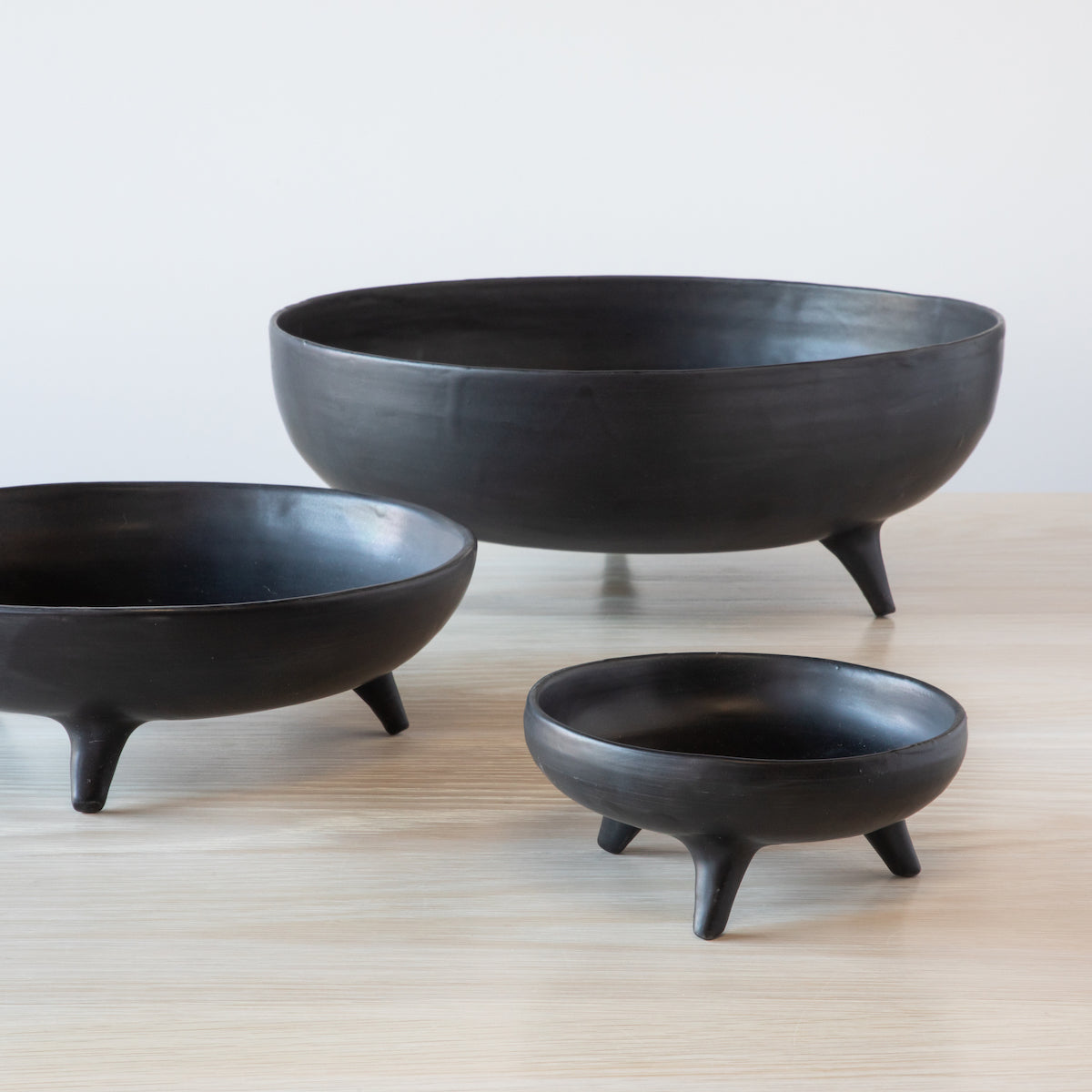 Tripod Bowls in Ebony