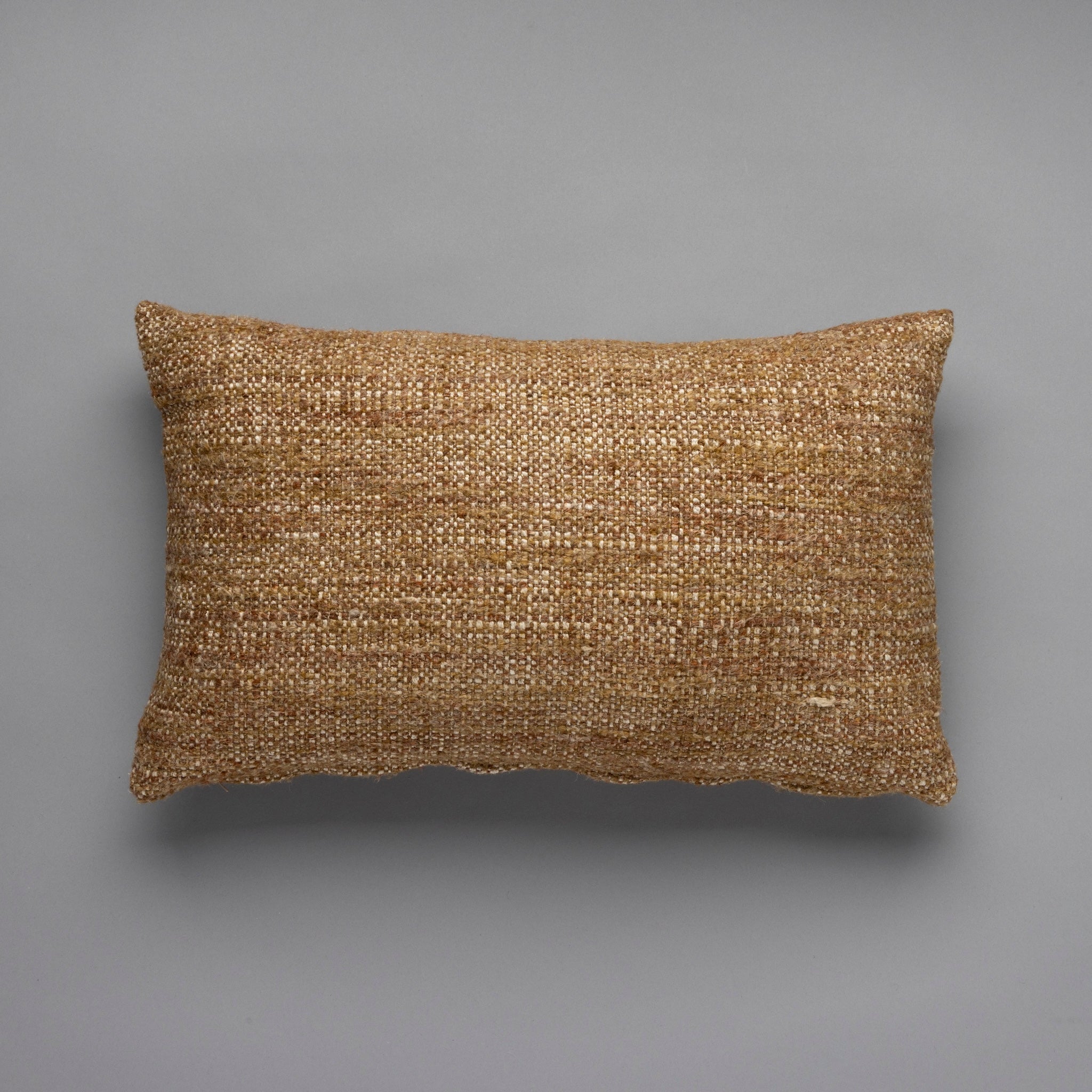 Naka Lumbar Pillows