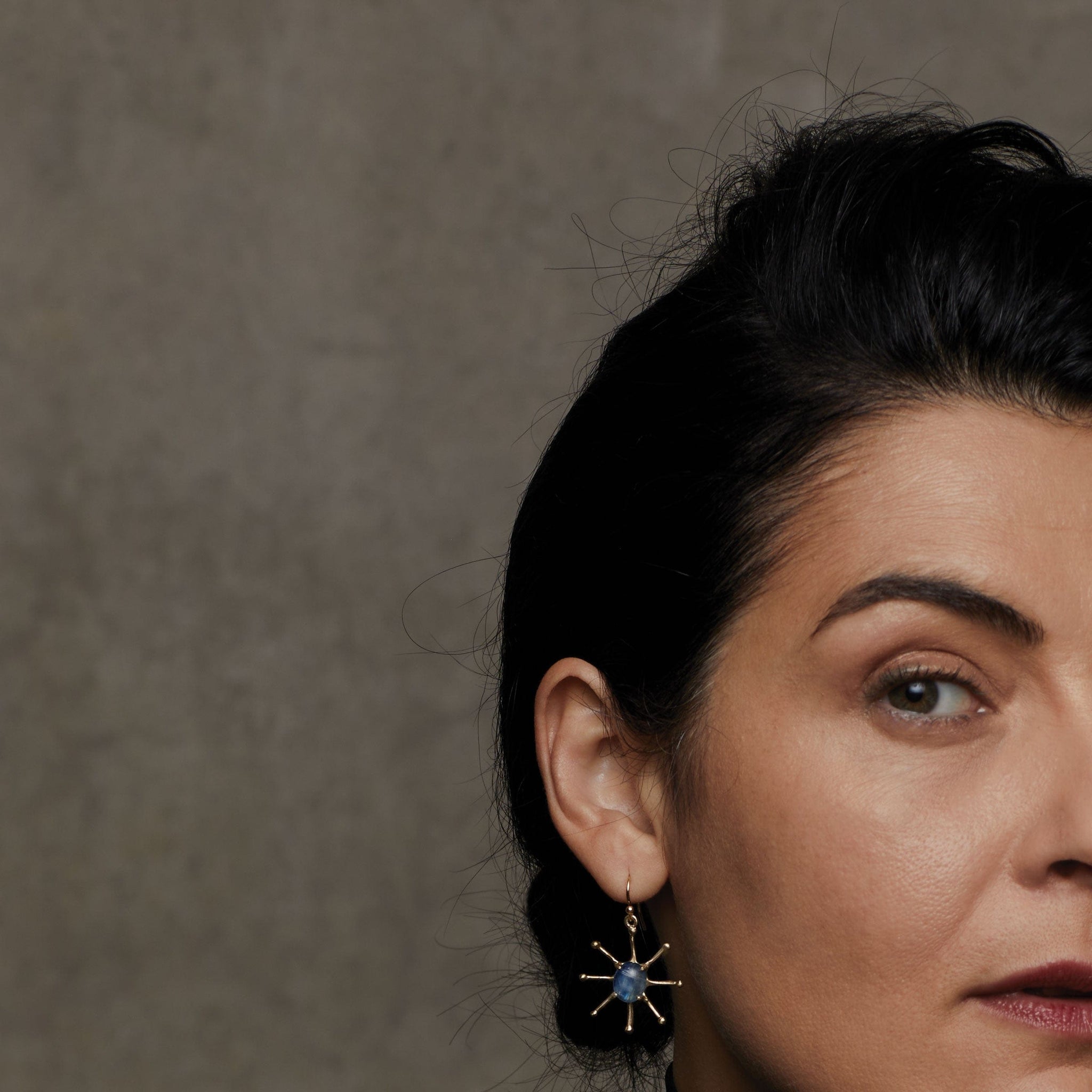 Stella Kyanite Earring, bronze