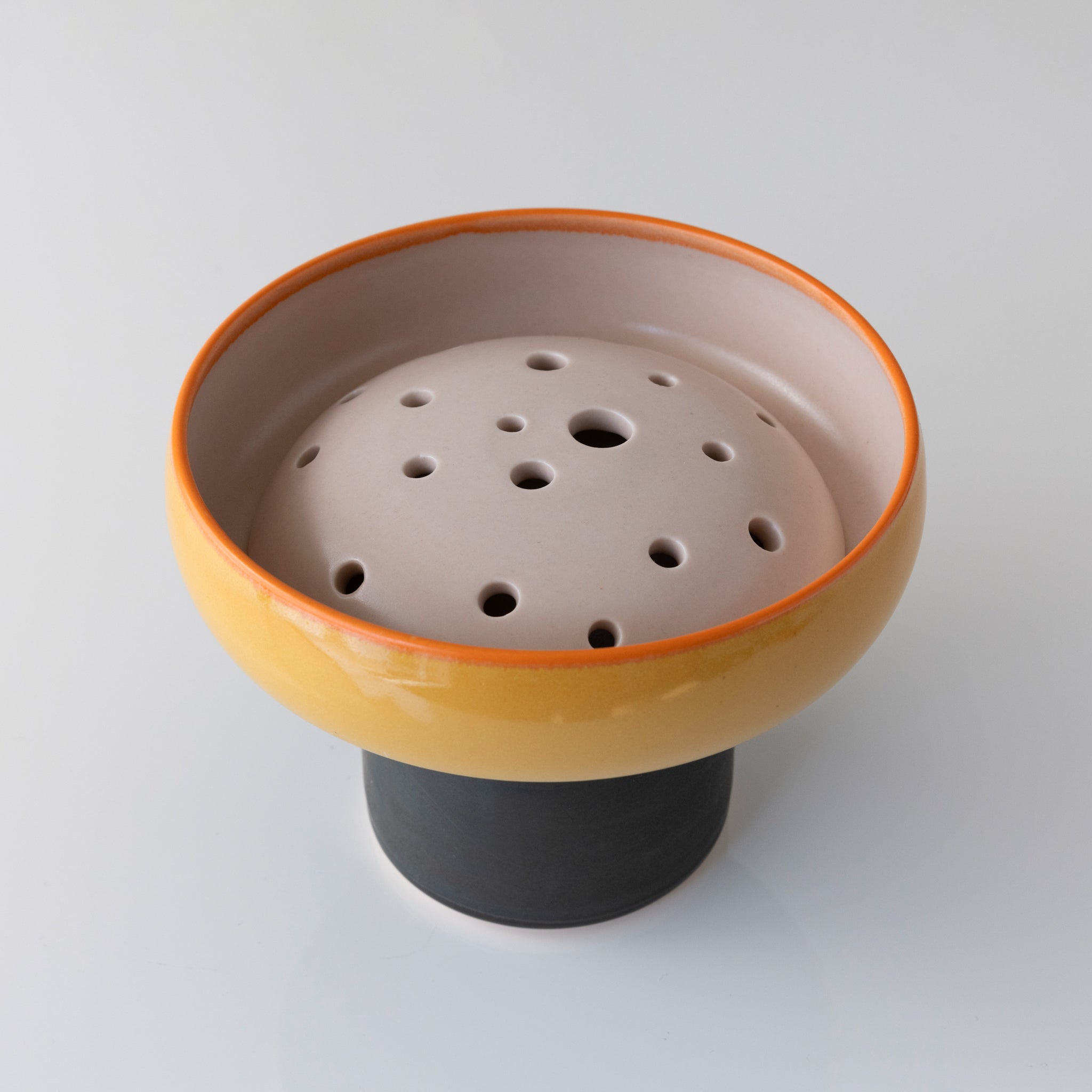 Raised Bowl with Frog