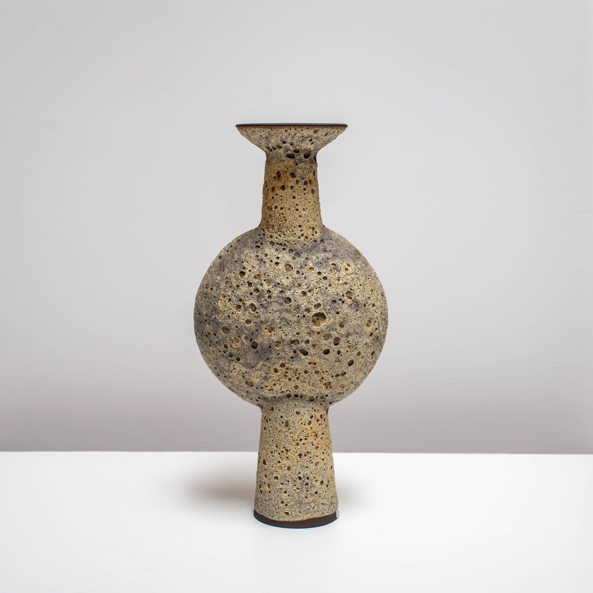 Luna Lava Leto Series