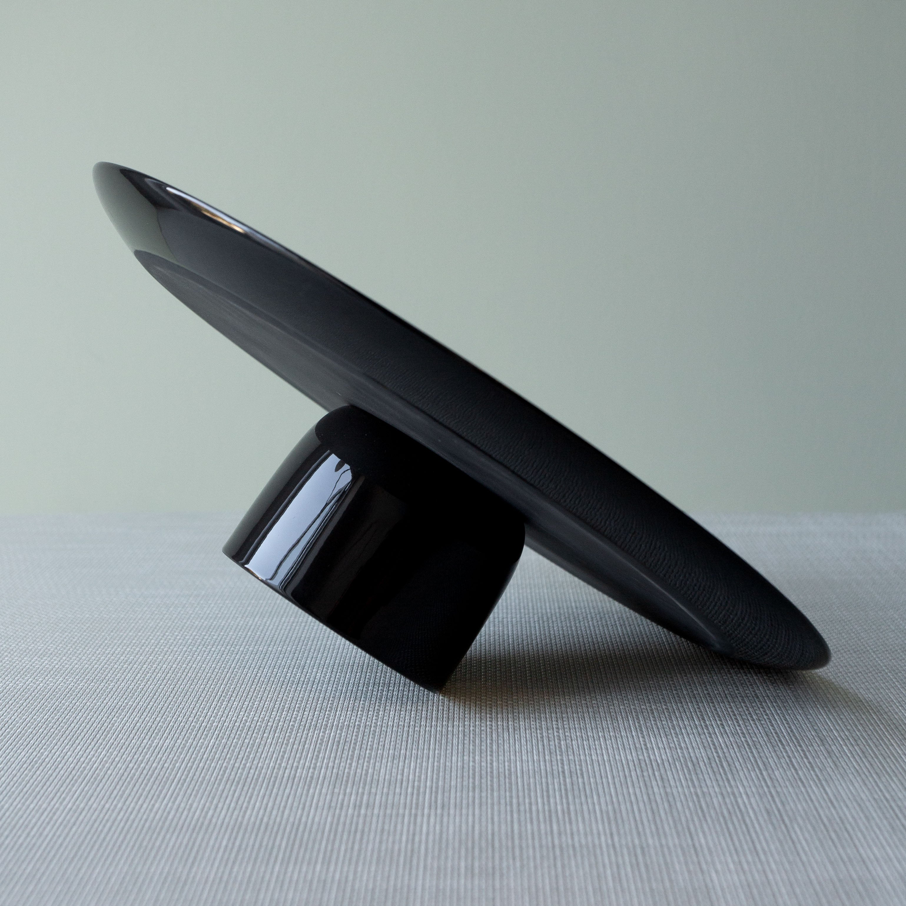 Zuma Cake Stand in Pacific