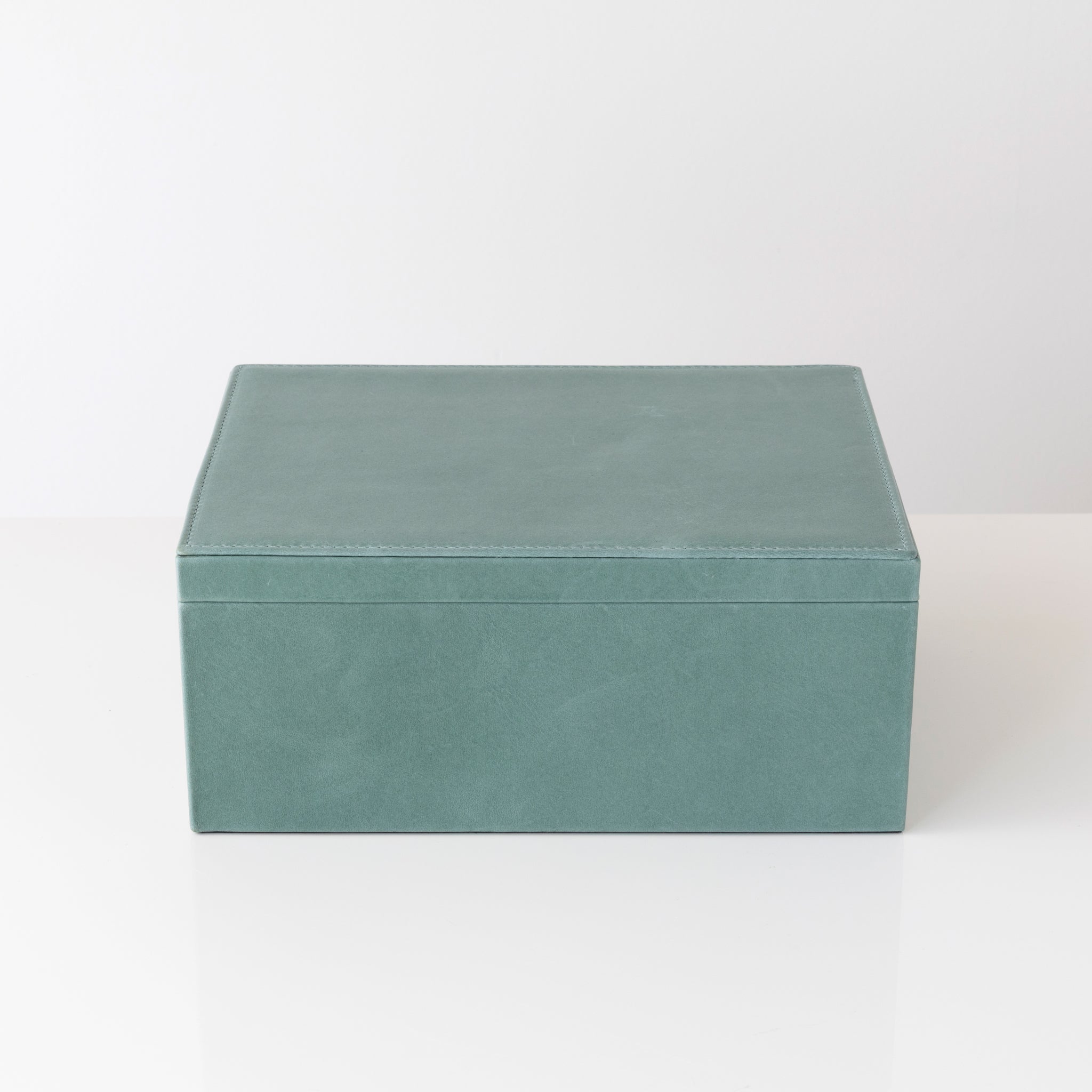 Keepsake Box in Mont Blanc rainforest