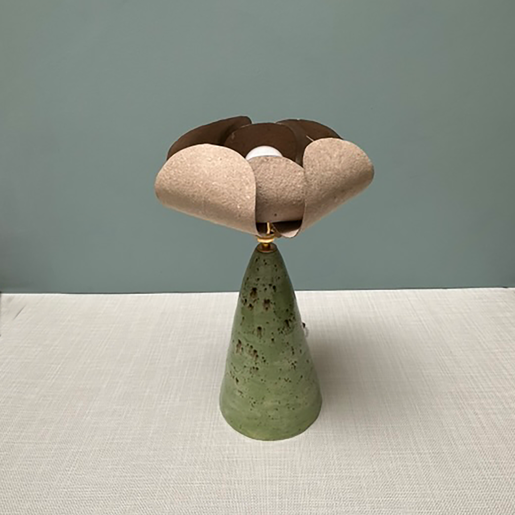 Medium Flower Lamps