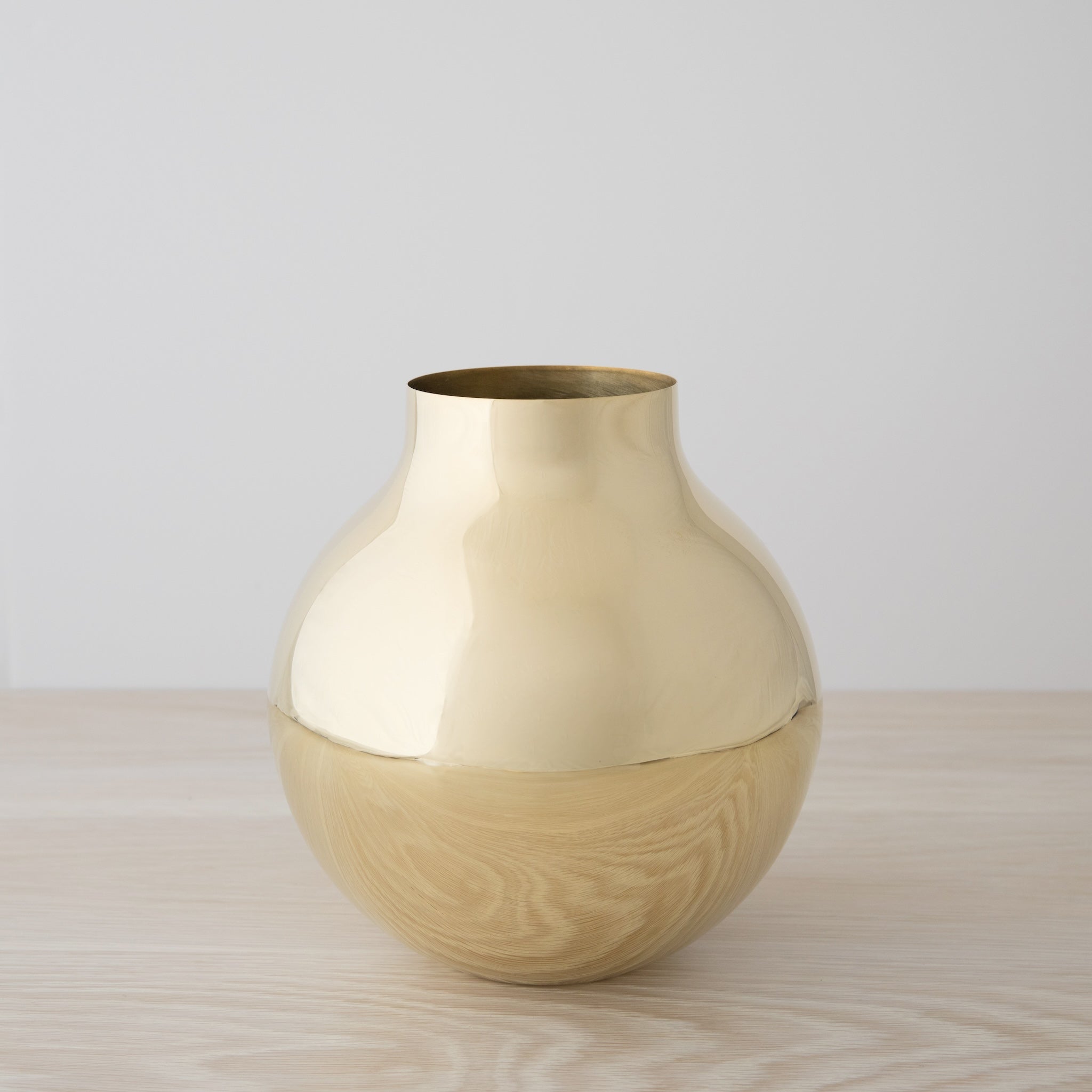 Boule Vase