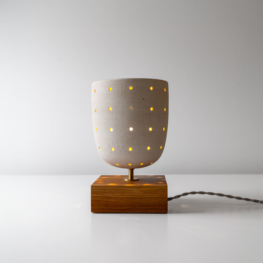 Round Grid Table Lamp