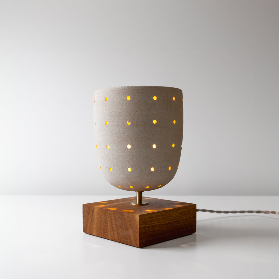 Round Grid Table Lamp