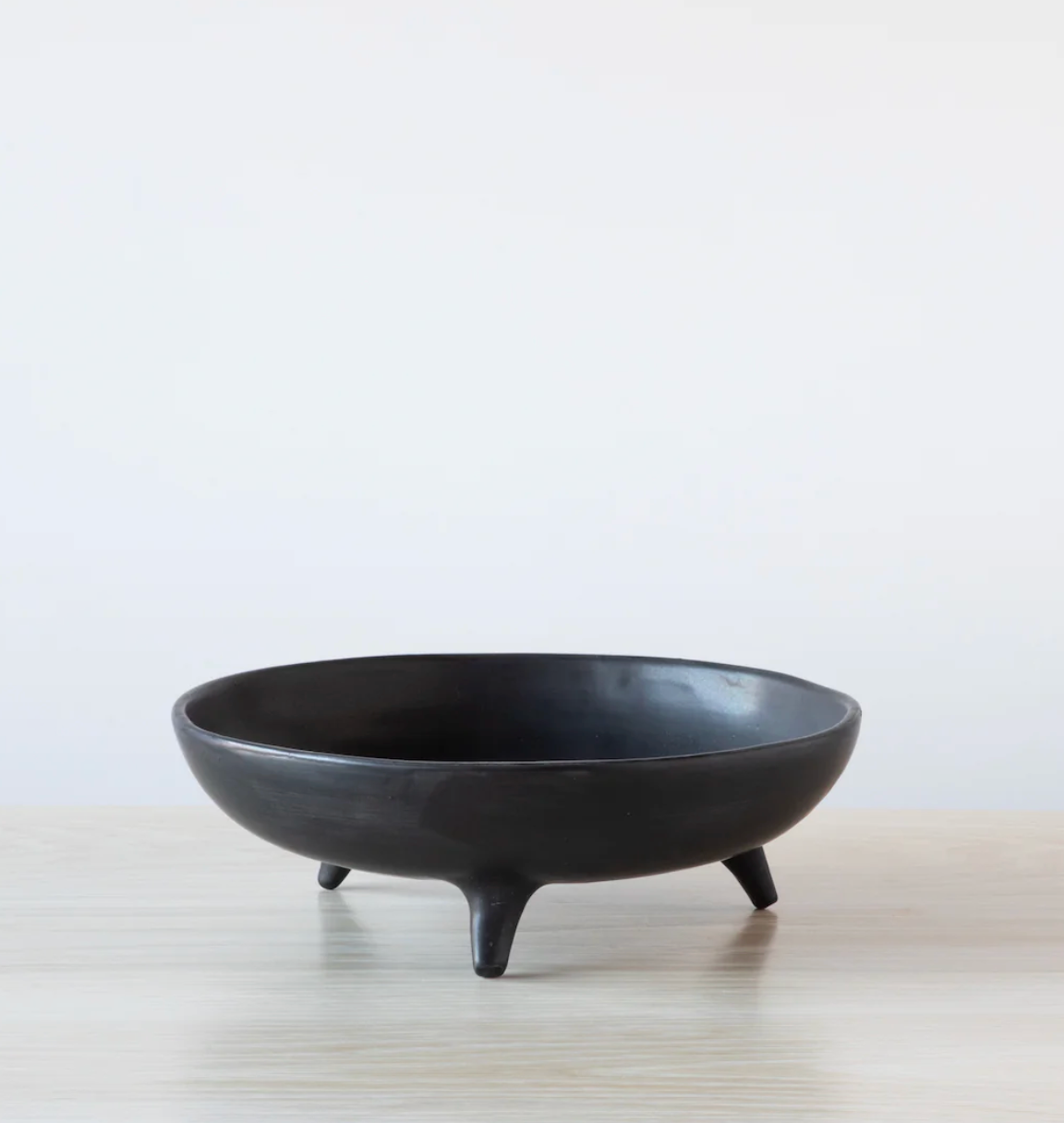 Tripod Bowls in Ebony
