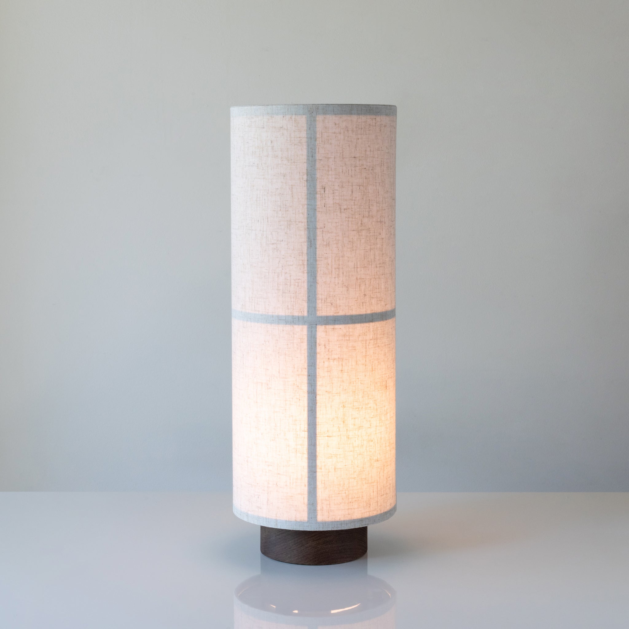 Hashira Table Lamp
