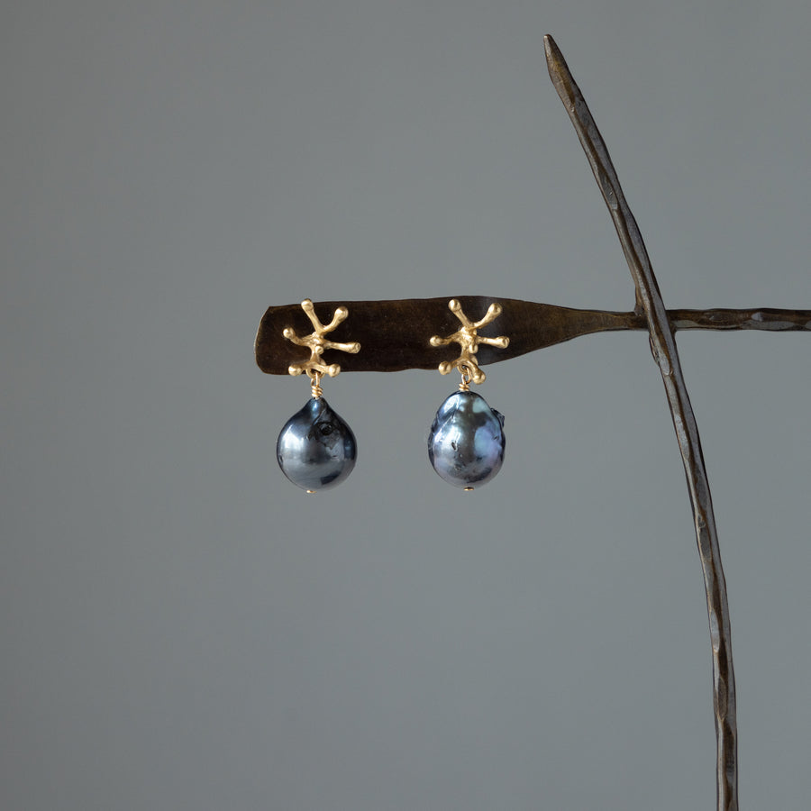 Stamen Bronze Pearl Earrings