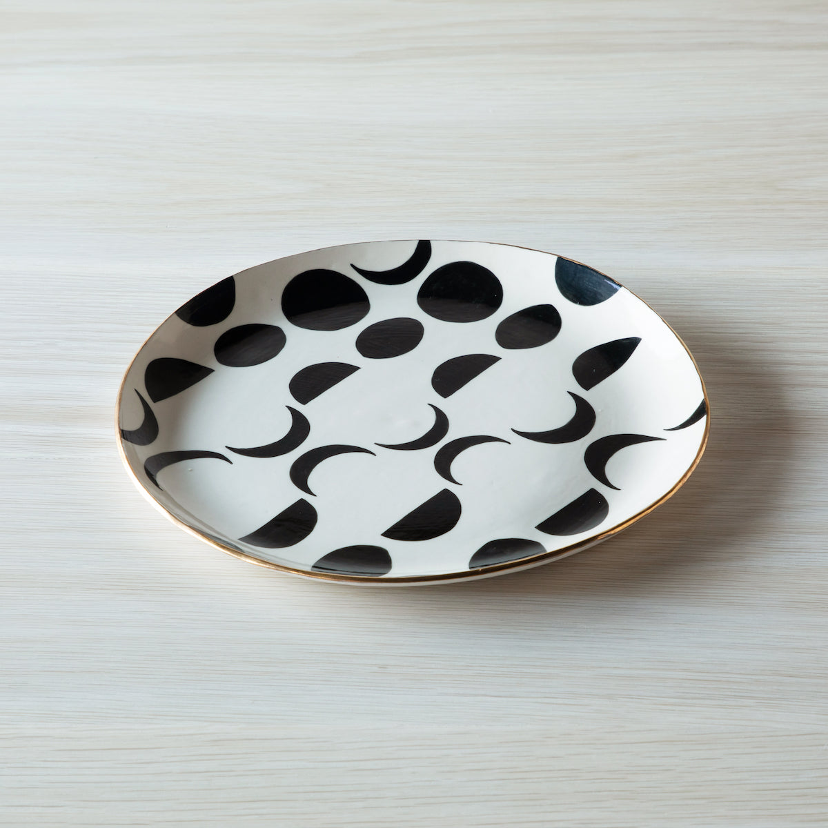 Black Lunar Many Moons Platter