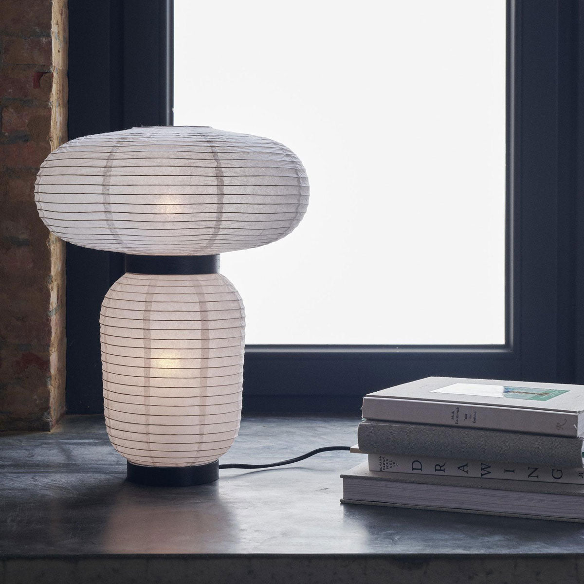 Formakami JH18 Table Lamp