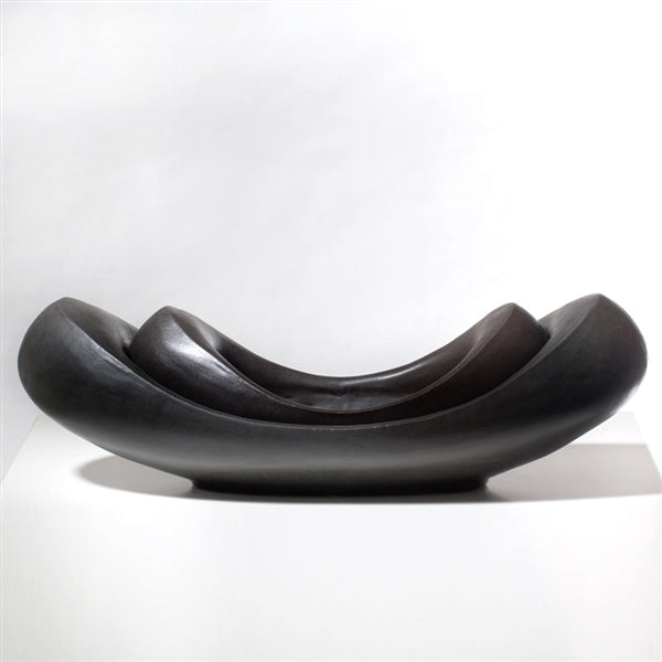 Hollow Servers in Black