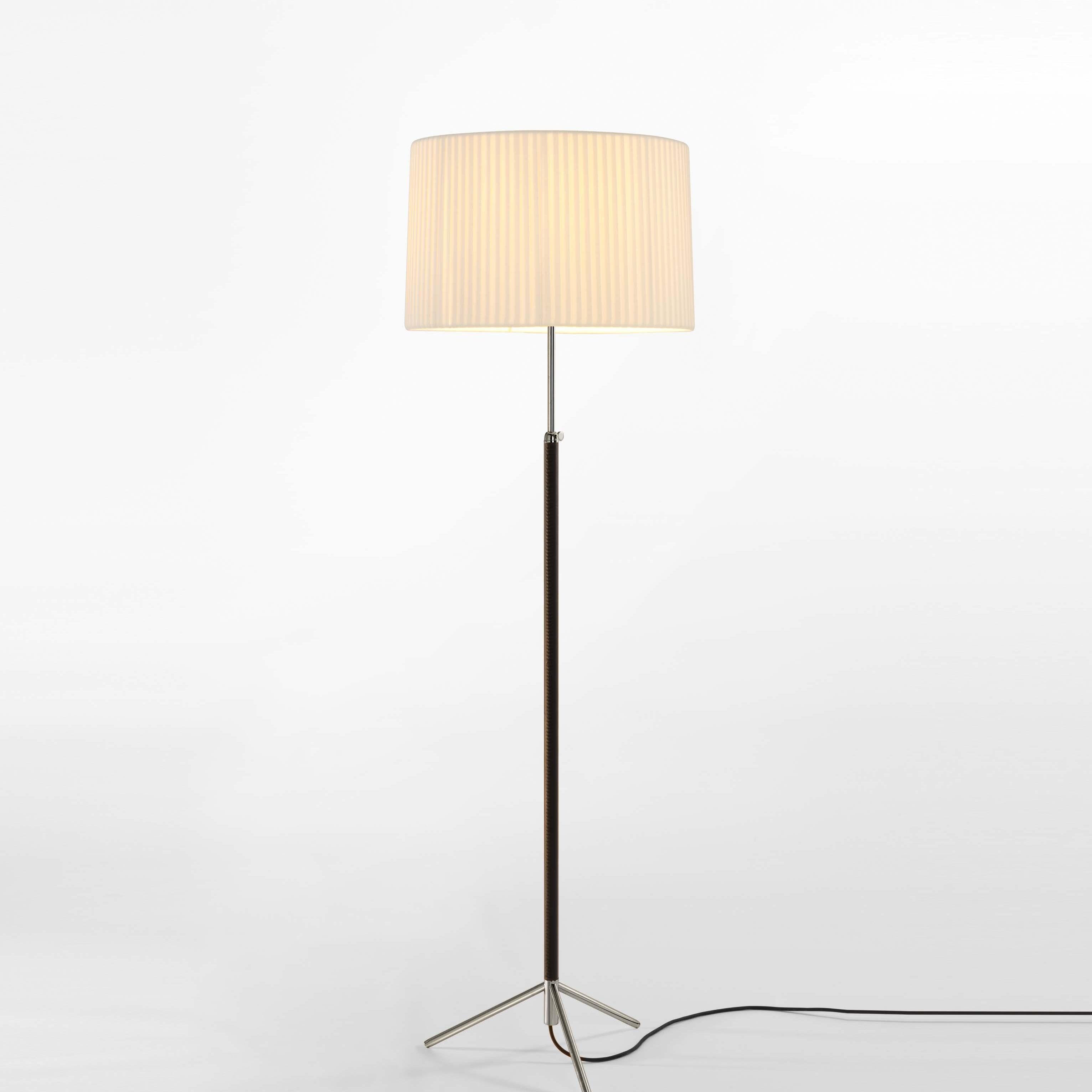 Pie de Salon G2 Floor Lamp