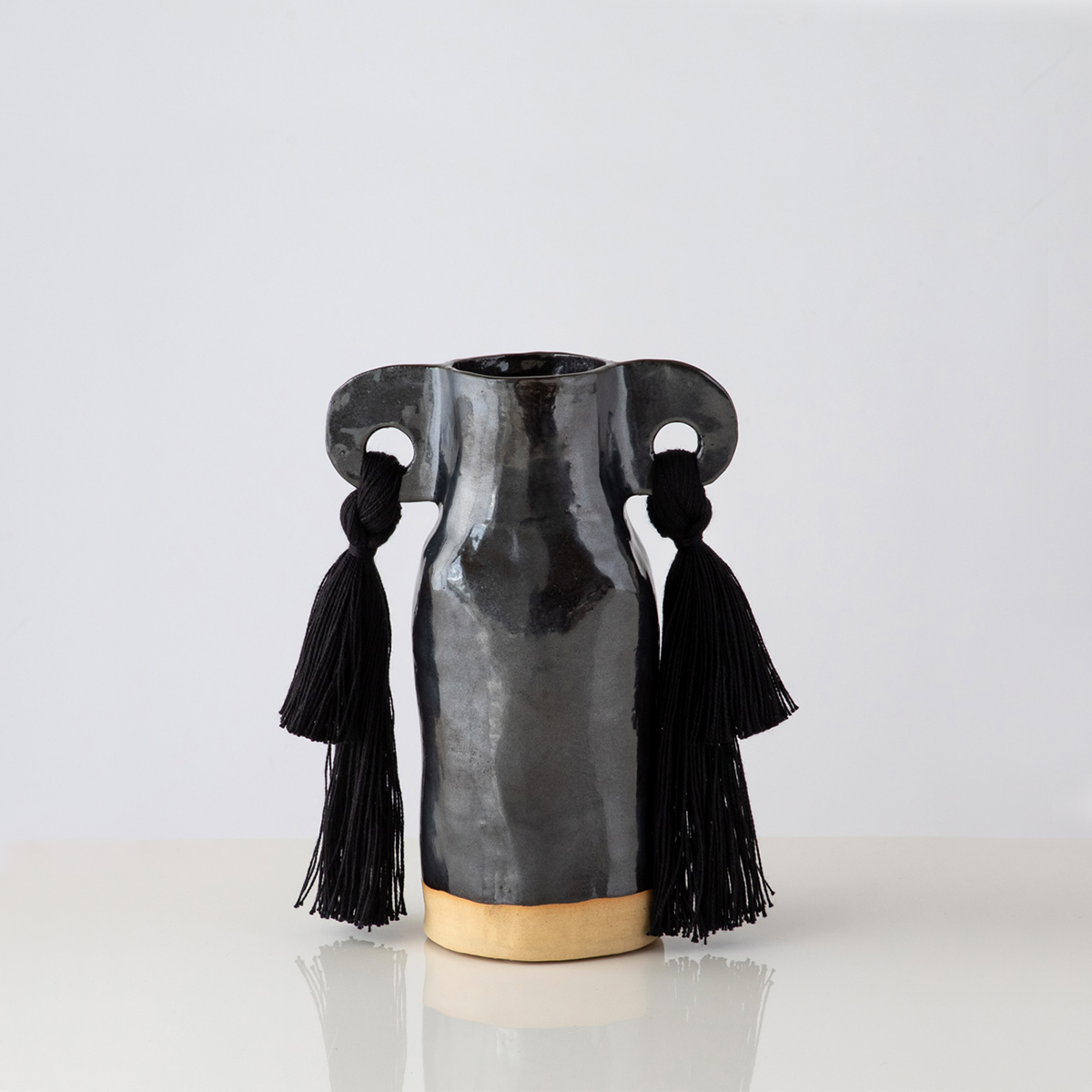 Tassel Vase #606