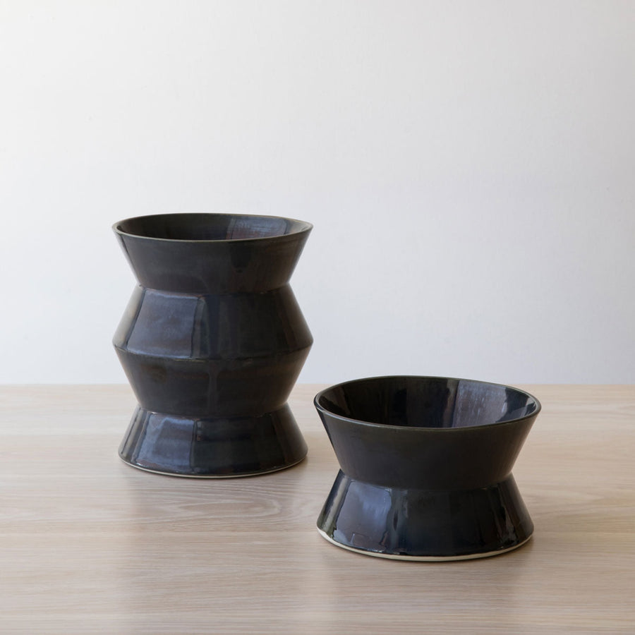 Zig Zag Vases in Black